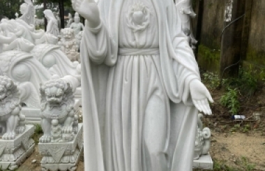 tượng công giáo tại long an
