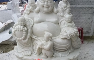 Làm thế nào để thỉnh tượng Phật Di Lặc về tư gia?