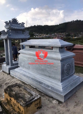 Mộ đá - 015