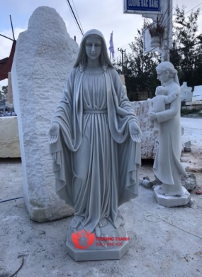 Mẫu tượng Đức Mẹ Maria Bằng Đá Trắng - 0079