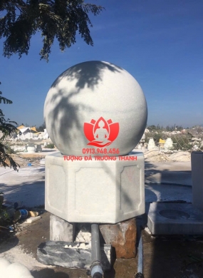 Đài phun nước bằng đá