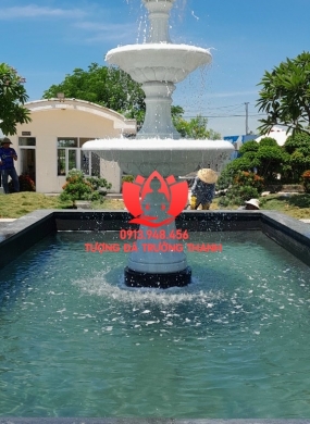 Mẫu đài nước bằng đá