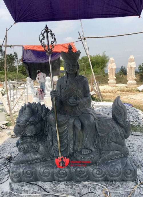 Tượng Địa Tạng Ngồi Trên Đề Thính Bằng Đá - 0005