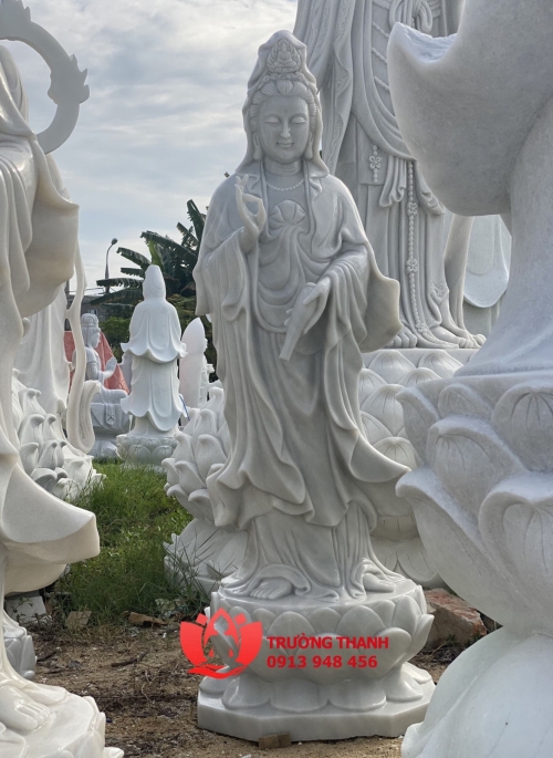 Tượng Mẹ Quan Âm Bằng Đá Tự Nhiên - 0133