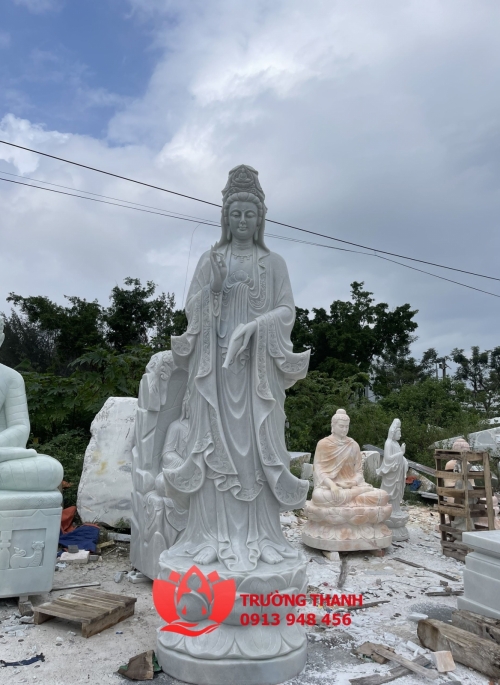 Tượng Quan Âm Bồ Tát Đá Điêu Khắc - 0085